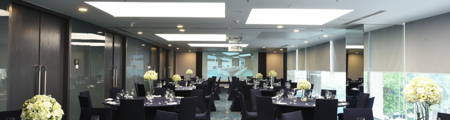 32.-Banqueting1-1500×400