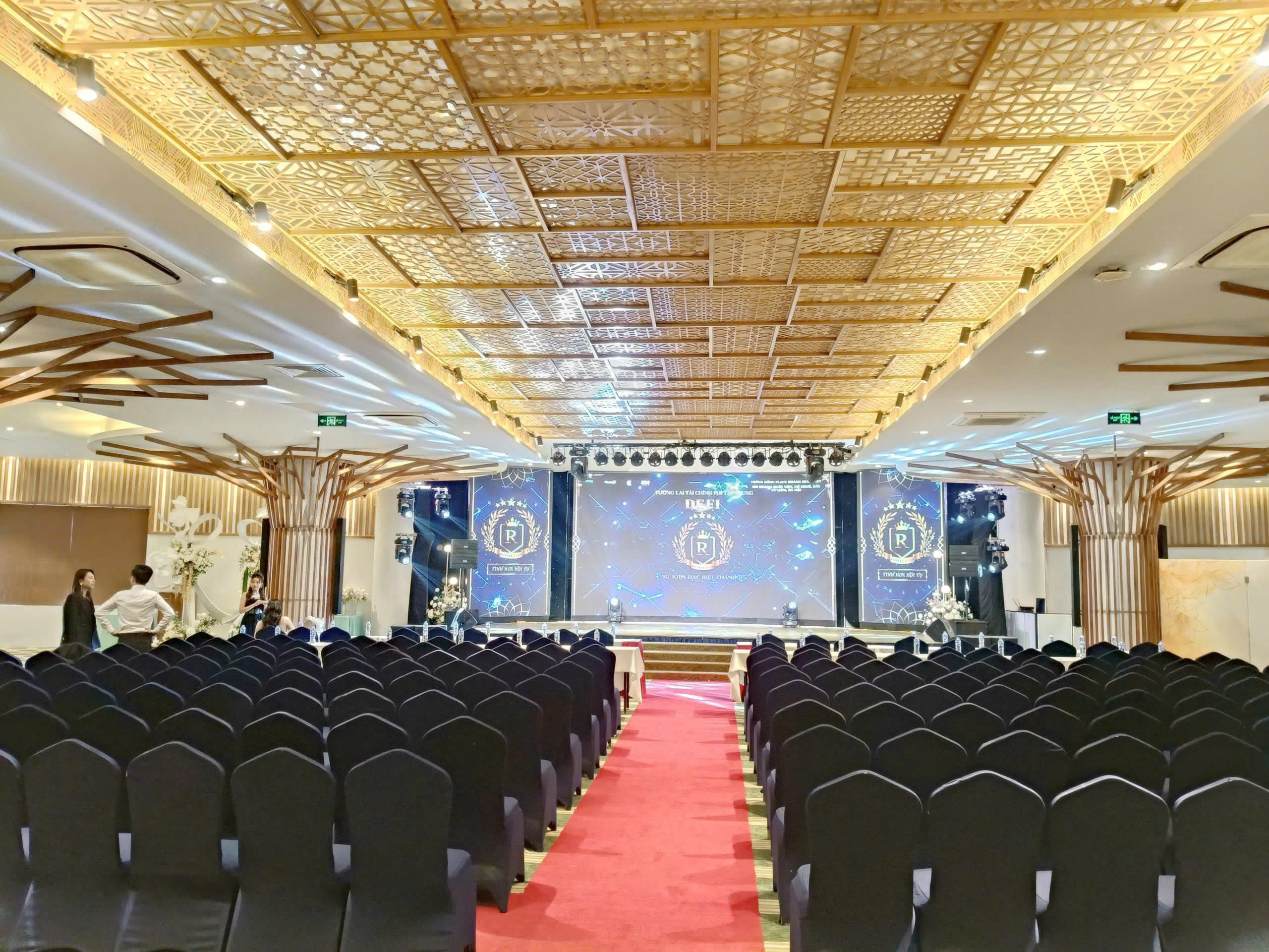 z7093308768752_b74b17cff4b2d147285a8214069da2e1